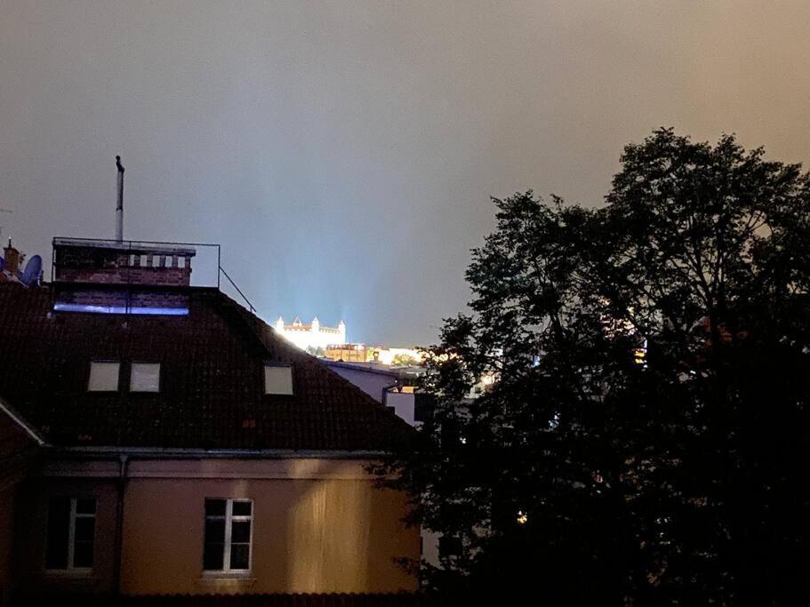 Rooftop 180M2 Loft With Private Sauna, Bratislava Buitenkant foto